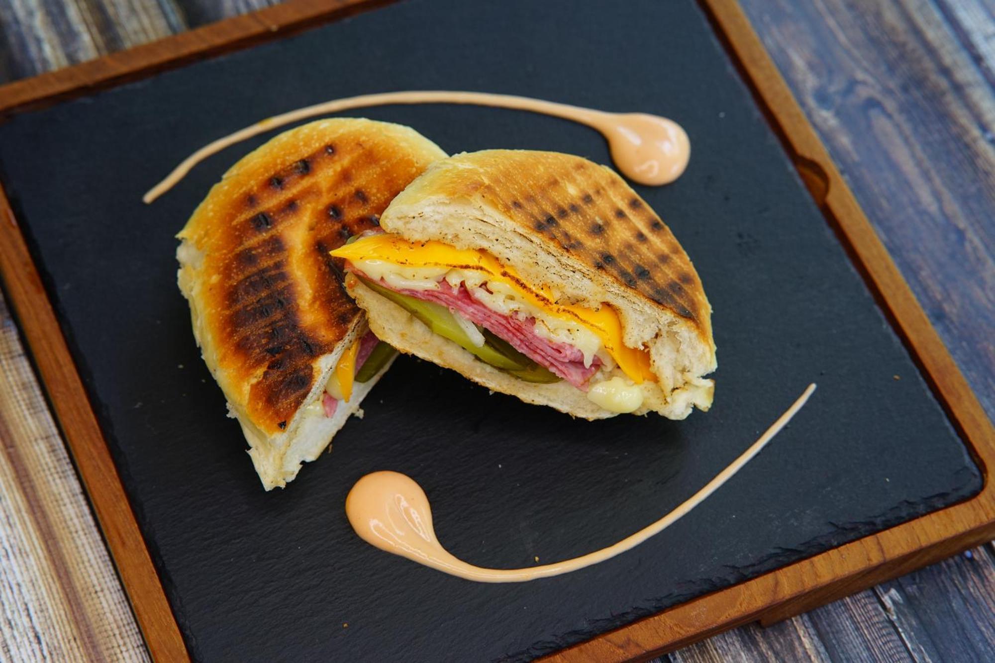 Marine Bay Sanur 호텔 외부 사진